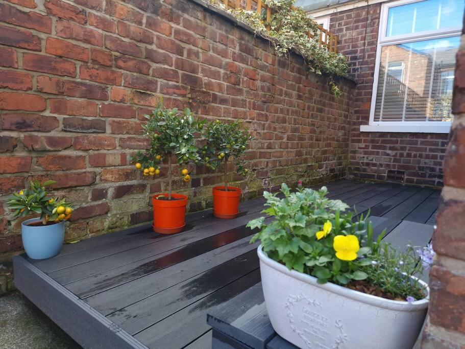 فيلا Gorgeous Edwardian Terrace In Old Trafford مانشستر المظهر الخارجي الصورة
